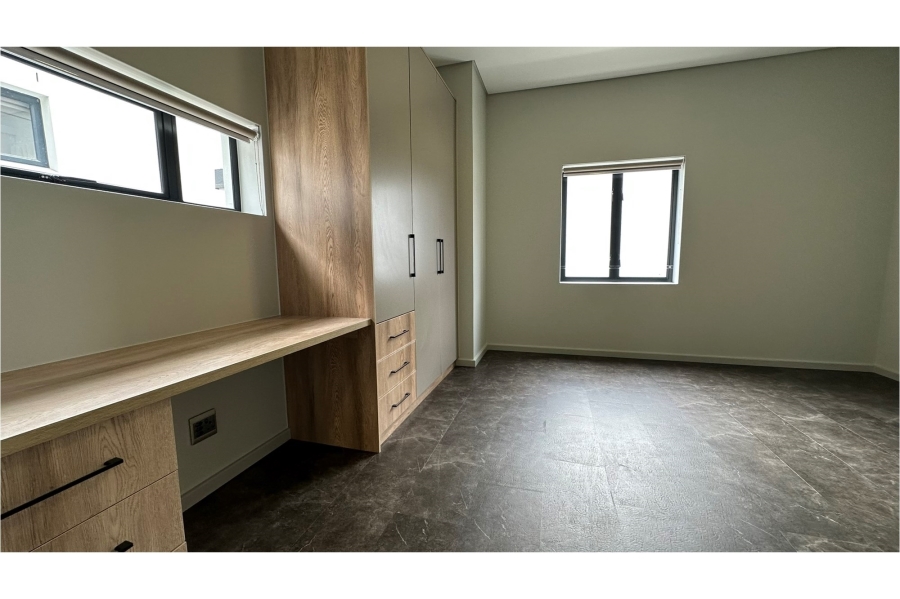 To Let 3 Bedroom Property for Rent in Paarl Central Western Cape